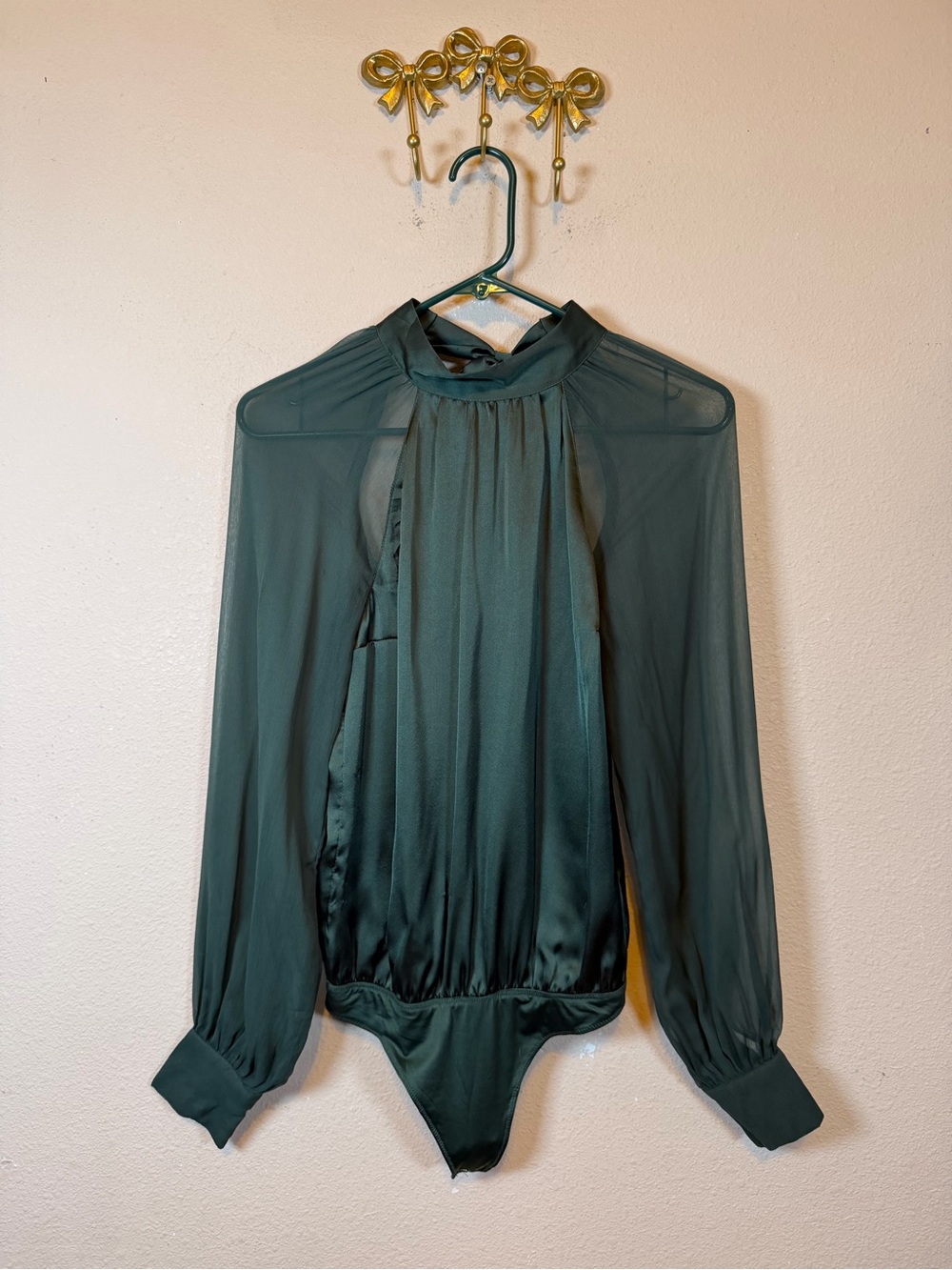 Abercrombie & Fitch Dark Green Sheer Long Sleeve Mock-Neck Bodysuit. Size XS